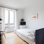 Rue D\'Amsterdam IV By Onefinestay